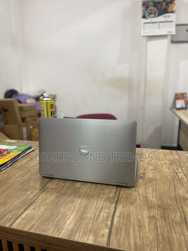 Laptop Dell Latitude 7400 8GB Intel Core I5 SSD 256GB · Photo 2