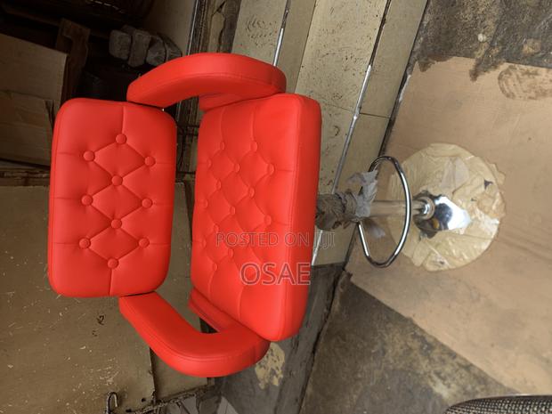 Saloon Chairs (Barbering Chair) Restaurants Chairs · Photo 2