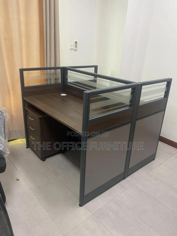 2in1 Office Workstation · Photo 1