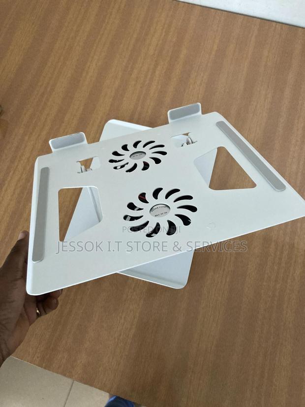 360 Rotation Laptop Stand and Cooler · Photo 3