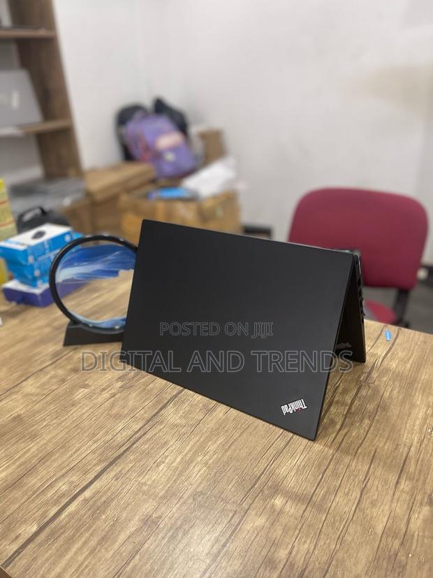 Laptop Lenovo ThinkPad T460s 8GB Intel Core I5 SSD 256GB · Photo 1