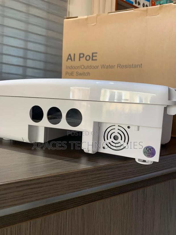 Xpaces Ai 8port Poe Indoor/Outdoor Waterproof Unmanagedswitch · Photo 3