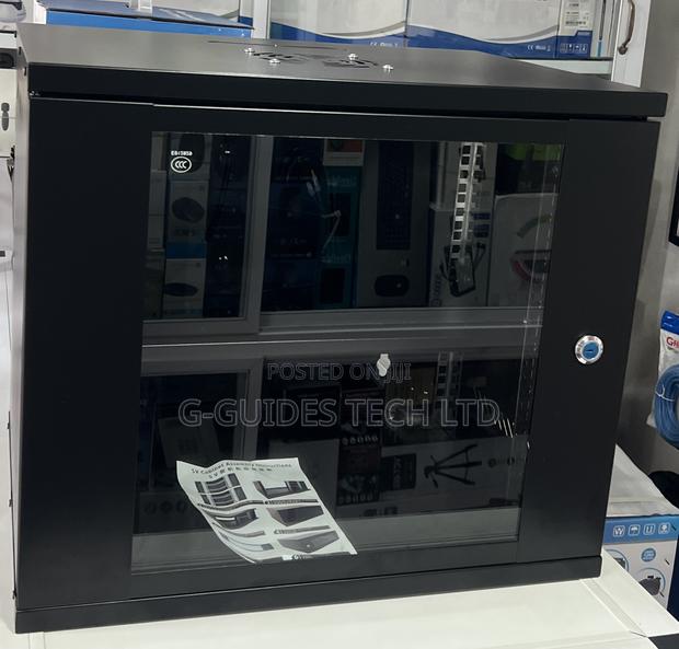 9u Cabinet 520x400x450mm With Extension Board, Fan and Tray · Photo 1