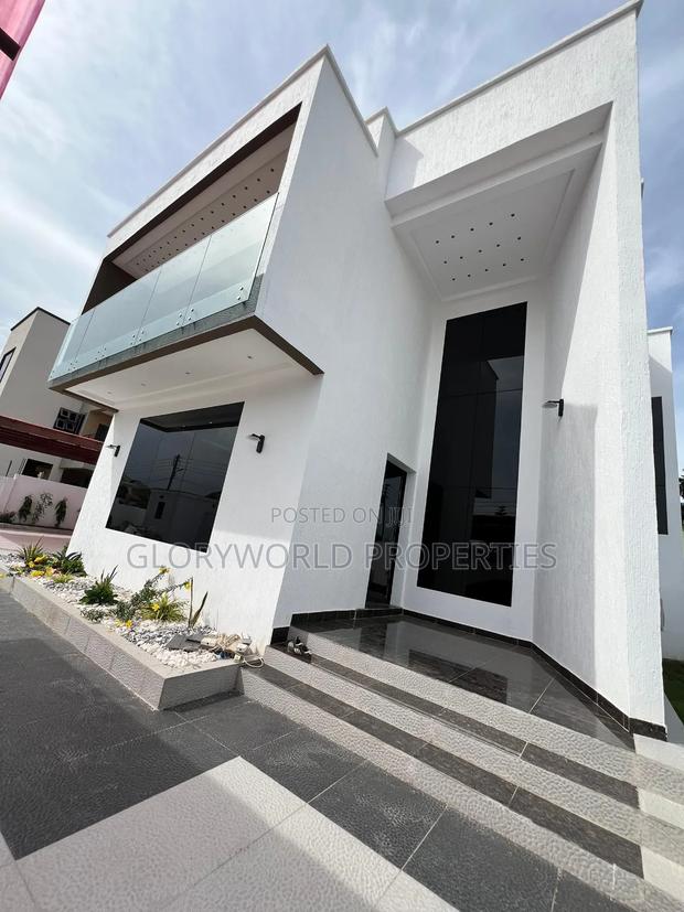 5bdrm Mansion in East Legon for sale · Photo 2