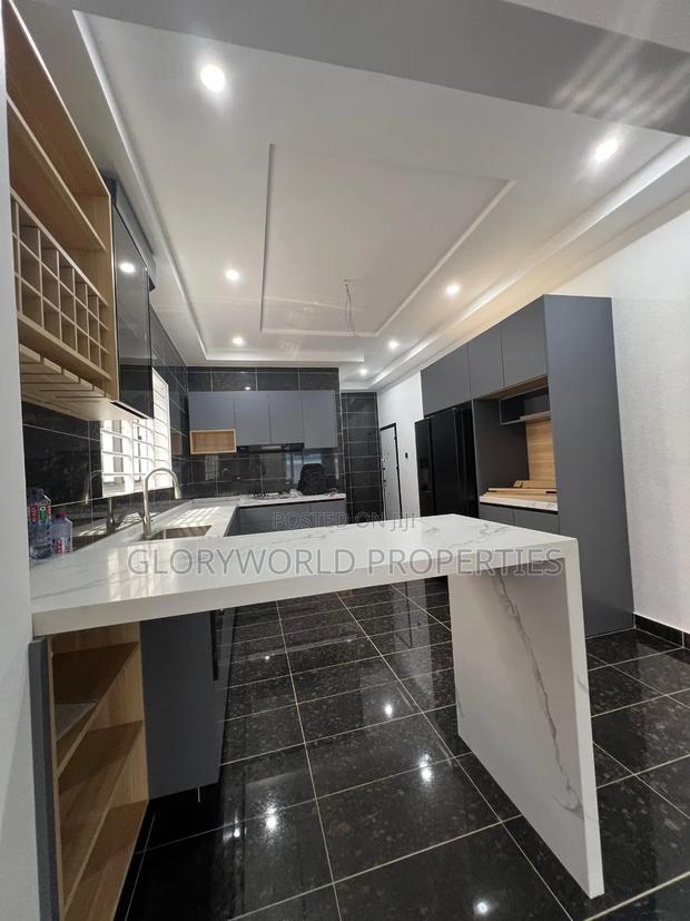 5bdrm Mansion in East Legon for sale · Photo 8