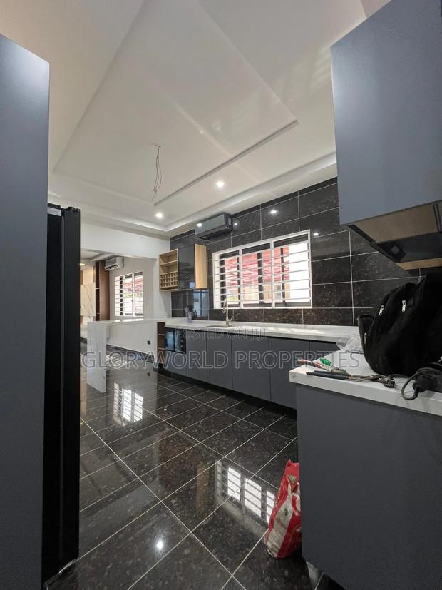5bdrm Mansion in East Legon for sale · Photo 7