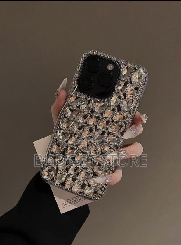 Celebrity Rhinestone · Photo 2