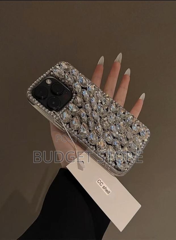 Celebrity Rhinestone · Photo 3