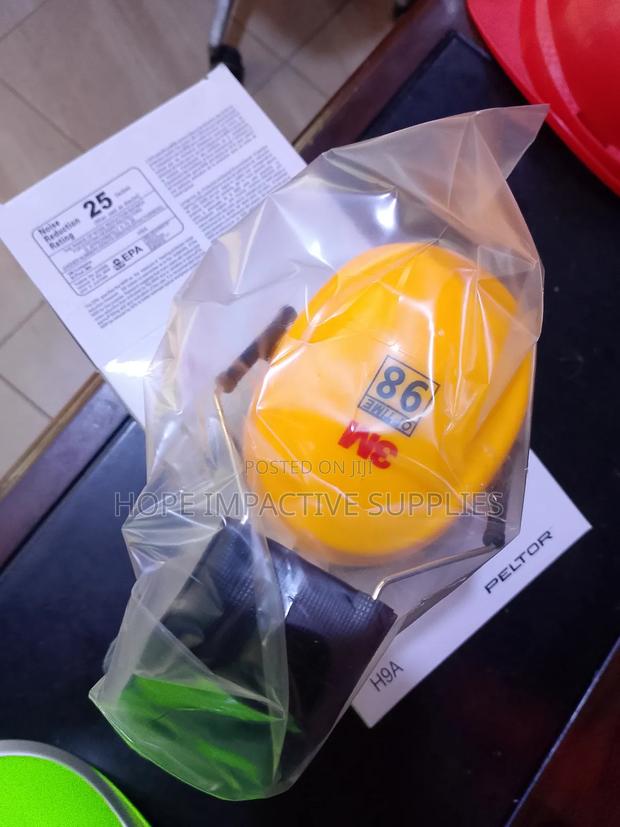 3m Earmuff, Optime 98. · Photo 2