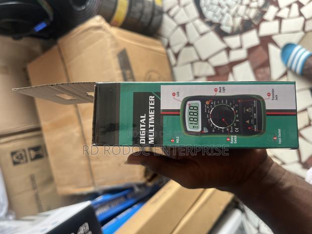 Digital Multimeter Ma5830 · Photo 2