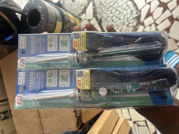 Regulating Soldering Iron · Photo 1