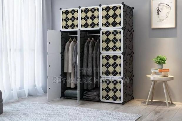 12 Cubes Plastic Wardrobe With Shoe Rack · Photo 2