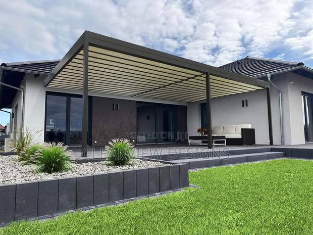 Elegant Steel Pergola · Photo 1