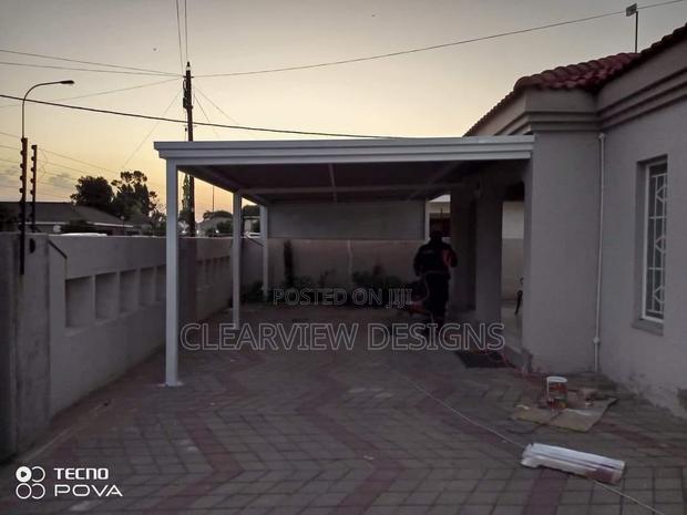 Robust Metal Pergola · Photo 1