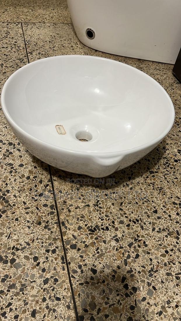 Salon Pedicure Bowl · Photo 1