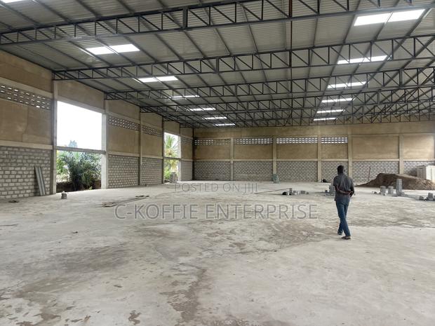 1750 SQM Warehouse at North Industrial Area · Photo 4