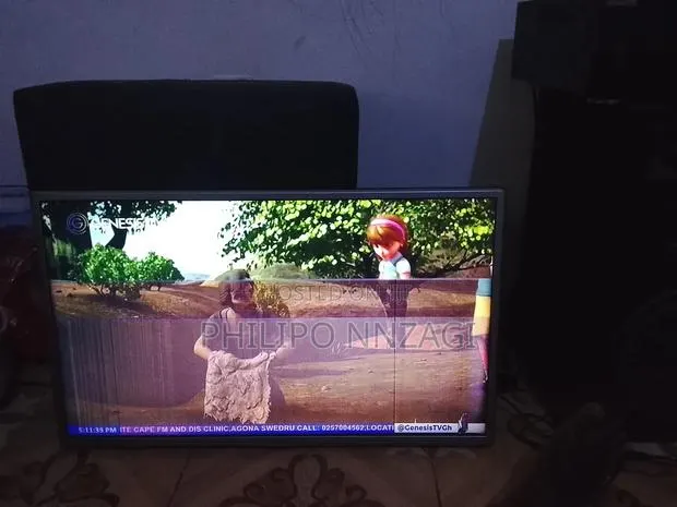 LG Smart TV, 32 Inches · Photo 1