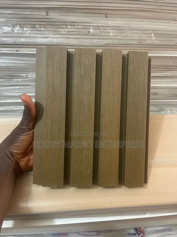 Exterior Outdoor Panel · Photo 1