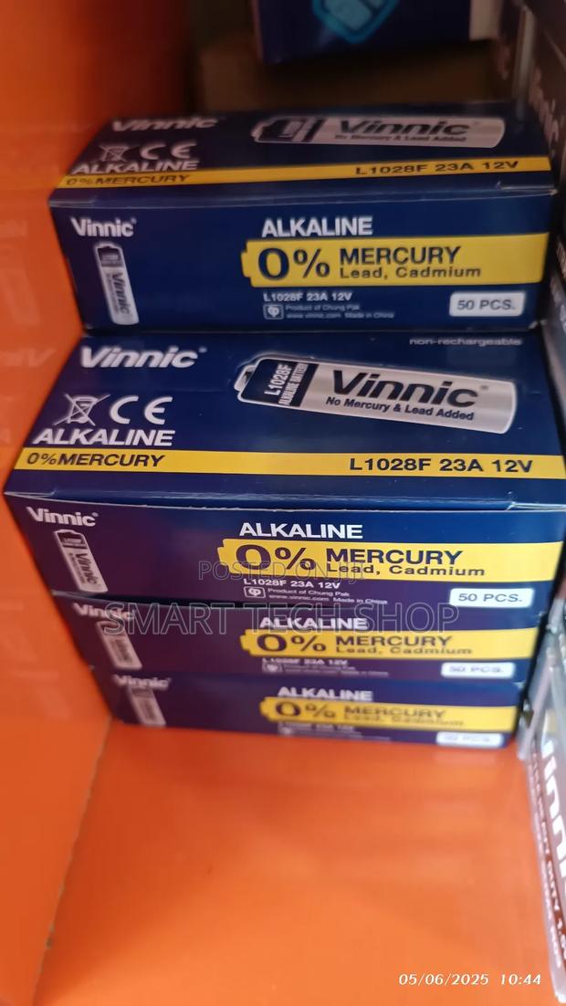 Vinnic L1028 Alkaline 12v 23amps Battery for Alarms, Bells · Photo 3