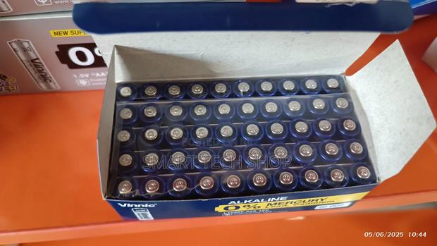 Vinnic L1028 Alkaline 12v 23amps Battery for Alarms, Bells · Photo 7