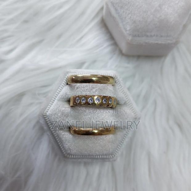 Original Gold Dust Wedding Rings · Photo 2