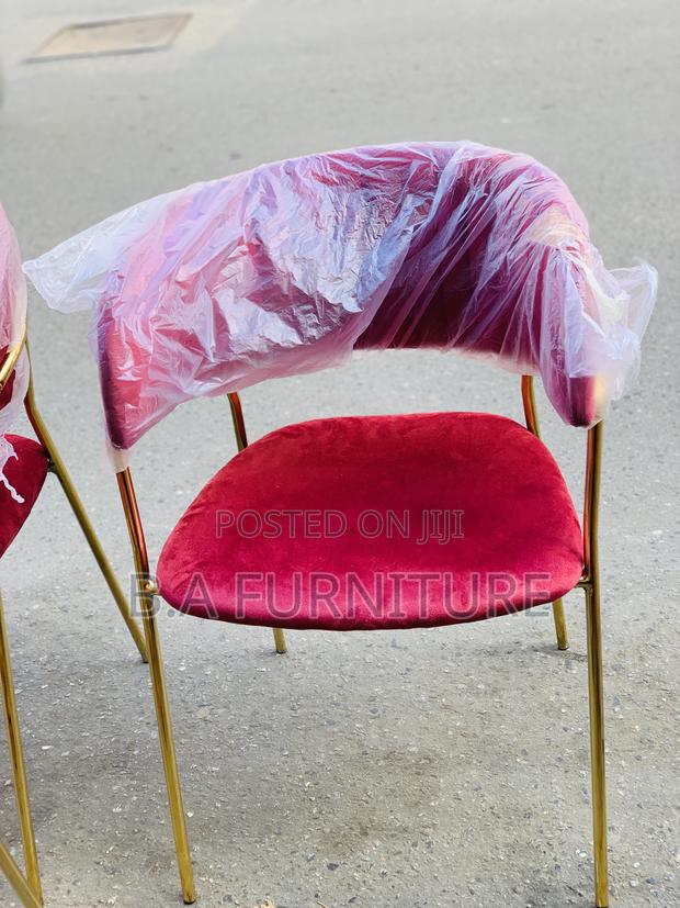 Stylish Dining Chair · Photo 1