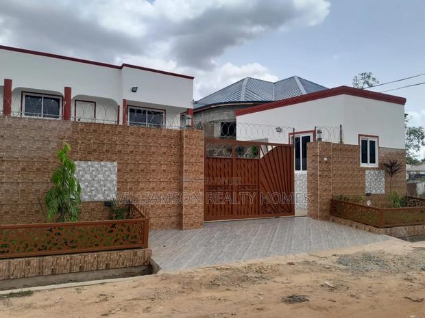 4bdrm House in Community 18 Area, Spintex for rent · Photo 3