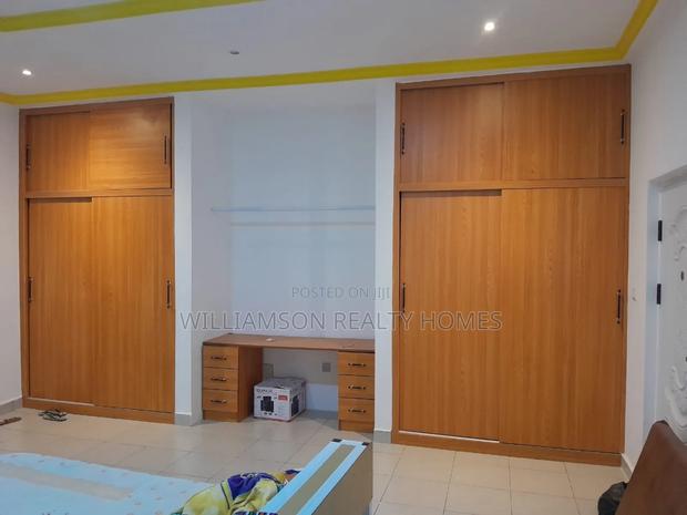 4bdrm House in Community 18 Area, Spintex for rent · Photo 6