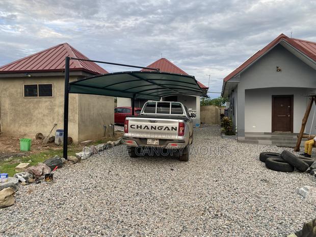 Side Horizontal Carports · Photo 1