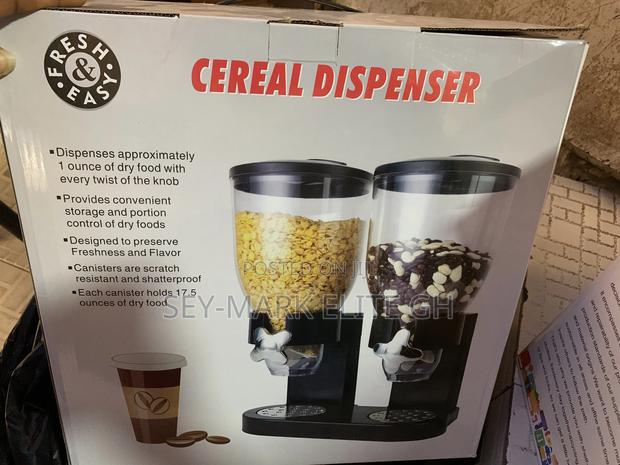 2 in 1 Cereal Dispenser · Photo 2