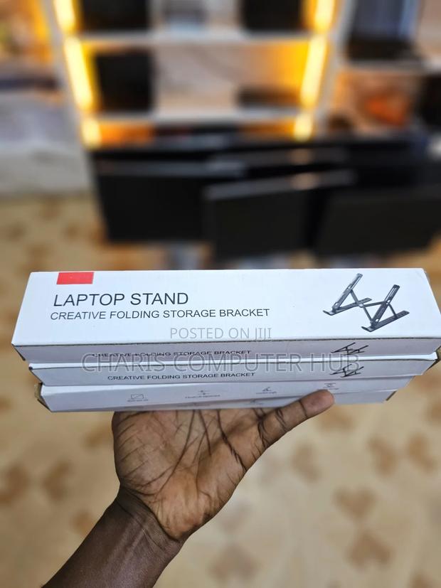 Laptop Stand · Photo 1