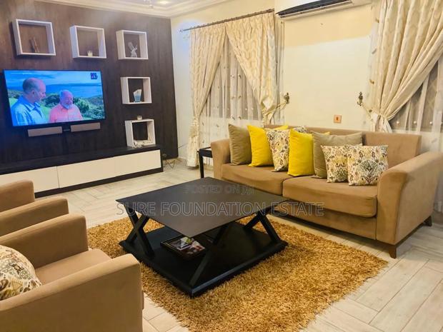 Furnished 3bdrm House in Dansoman for rent · Photo 3