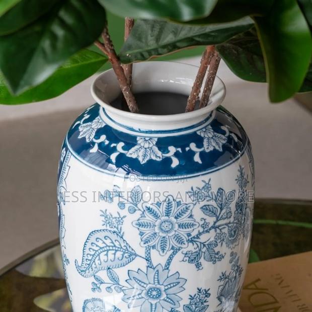 Flower Vase (Chinoiserie) · Photo 3