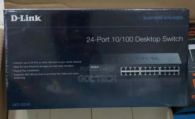 24port D-Link Desktop Switch Rack Mount Des-1024d 10/100 · Photo 2