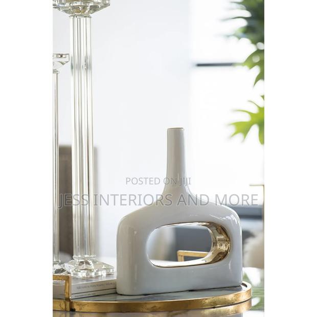Vase (Rectangular) · Photo 5