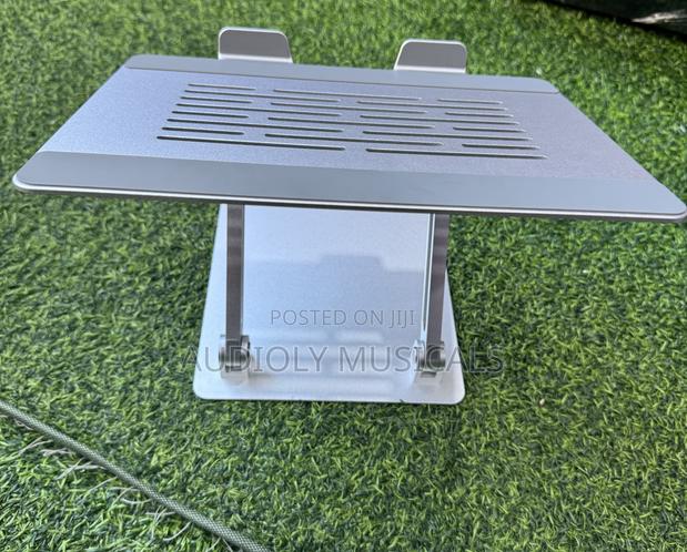 Adjustable Laptop Classic Stand · Photo 2