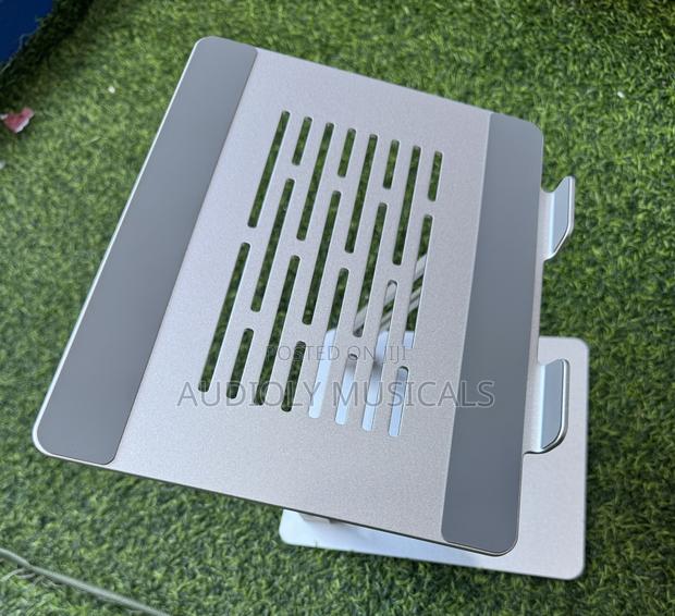 Adjustable Laptop Classic Stand · Photo 3