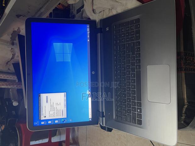 Laptop HP Pavilion 17 8GB AMD A8 HDD 1T · Photo 2