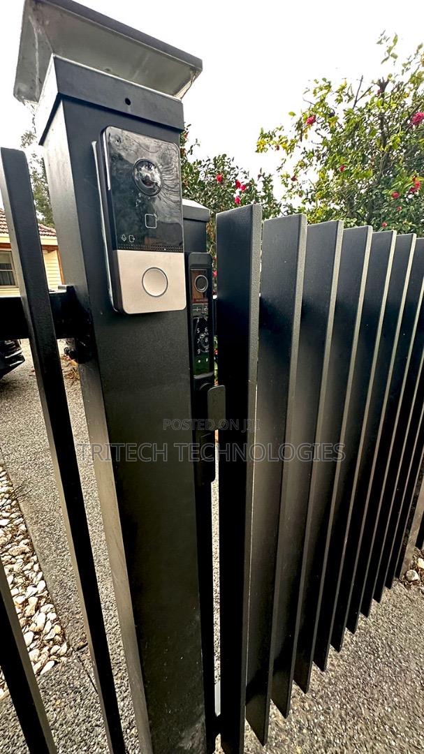 Hikvision Gate Moto D6 Smart 600kg With Battery +Rack+Wifi · Photo 5