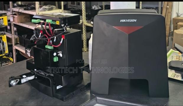 Hikvision Gate Moto D6 Smart 600kg With Battery +Rack+Wifi · Photo 6