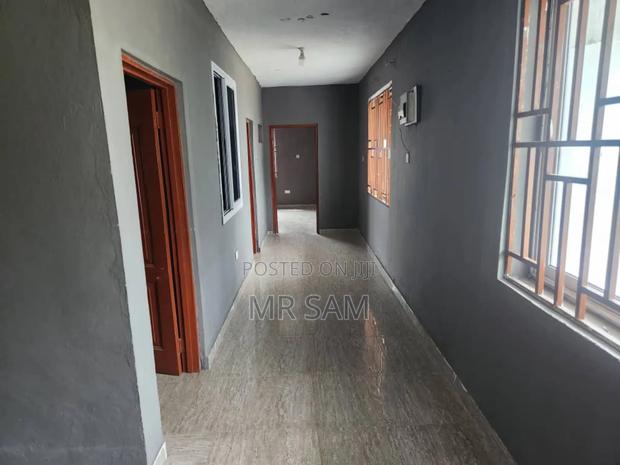2bdrm House in Obum Nurses Qutters, Kasoa for sale · Photo 2
