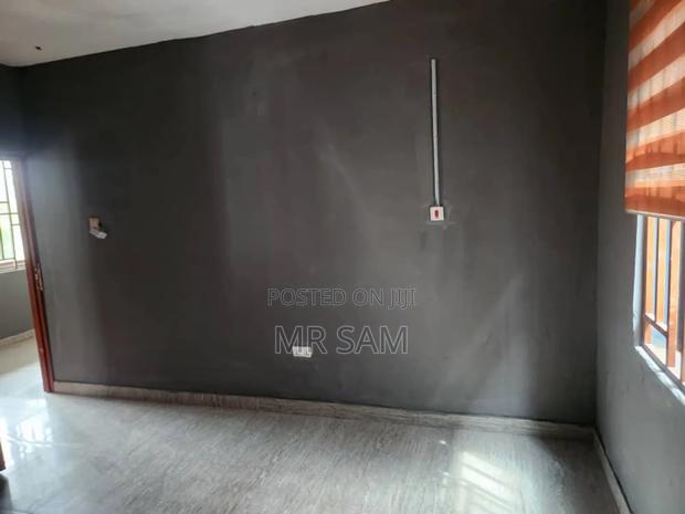 2bdrm House in Obum Nurses Qutters, Kasoa for sale · Photo 5