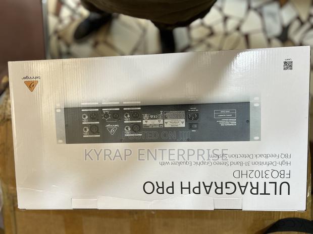 Behringer Ultra Graph Pro Double Equalizer · Photo 2
