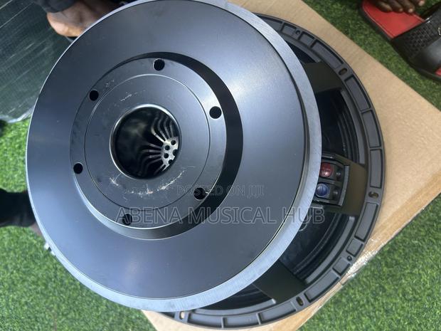 RCF 18inches Naked Speaker 3500 Watt · Photo 2