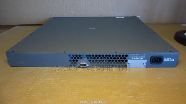 Hp J4904a Procurve Switch 2848 - 48x Gigabit Ports 4 SFP · Photo 3