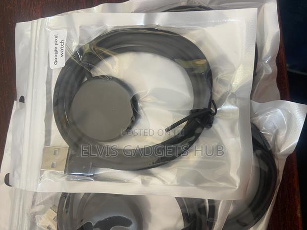 Google Pixel Watch Charger · Photo 5