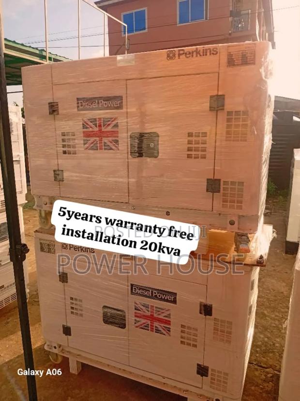 Panel Majestic Ring 20kva Perkins Diesel 20kva Perkins · Photo 1