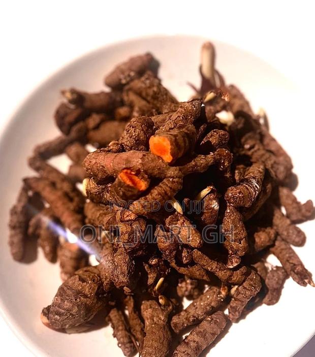 Fresh Organic Turmeric Root · Photo 4