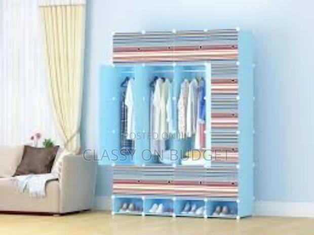 20 Cubes Plastic Wardrobe With Shoe Rack · Photo 2