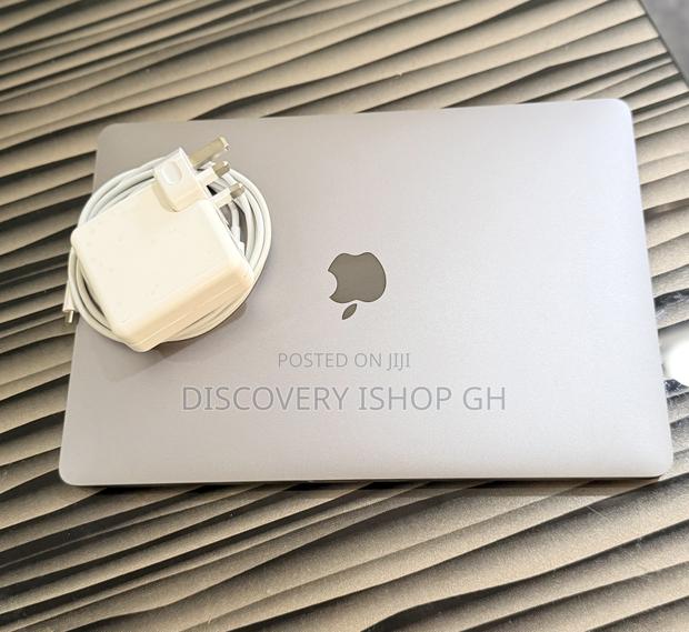 Laptop Apple MacBook Pro 2020 8GB Apple M1 SSD 256GB · Photo 2